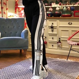Super trendy snap adidas track pants